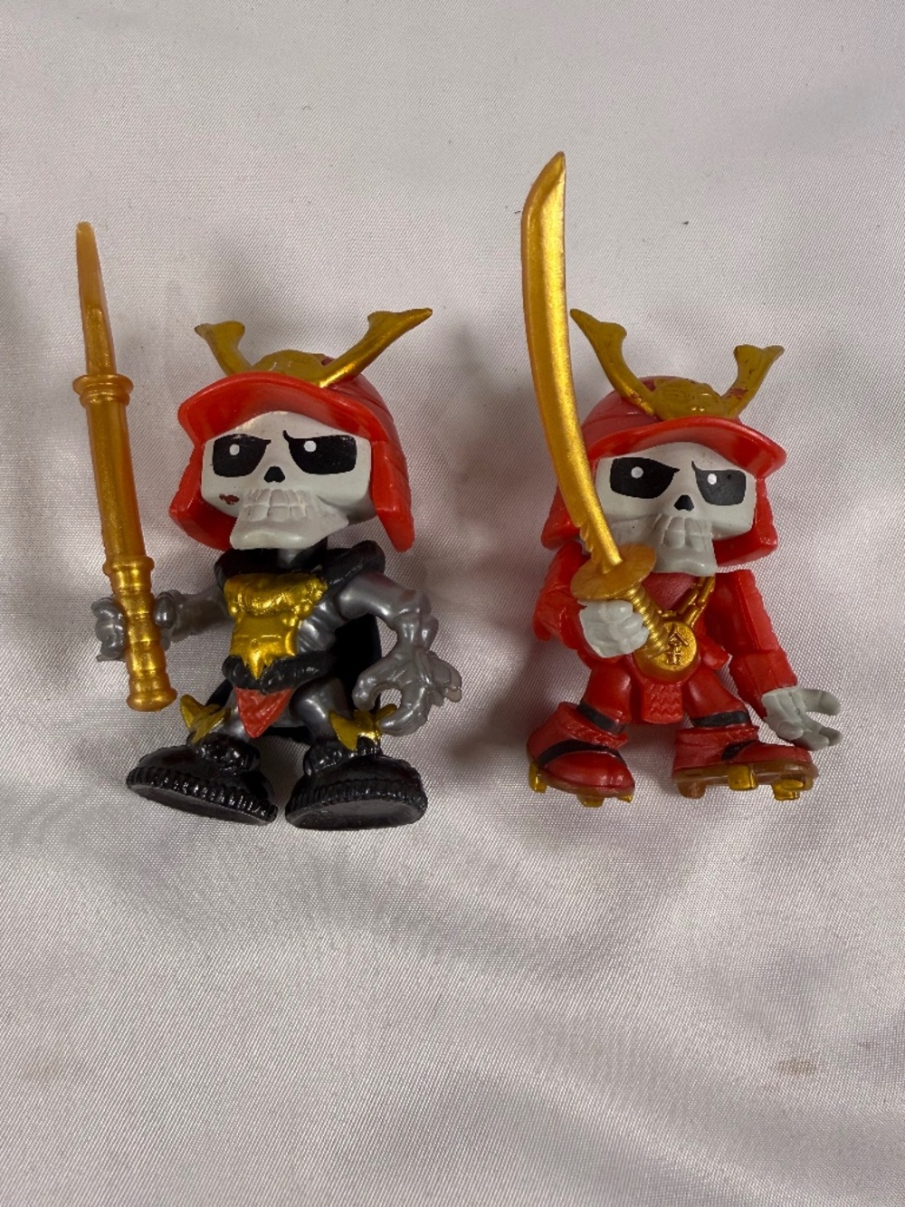 Treasure X Series 1 Blade Brigade Master Goldsword Gold Blade Lot